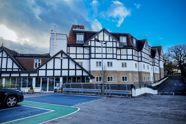 Forest Place, Roebuck Lane