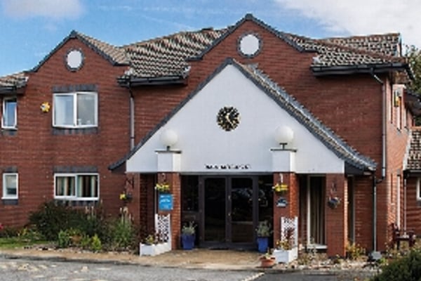 Knowles Court Care Home, 2 Bridgeway