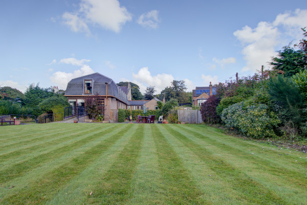 Carntyne Residential Care Home, Hencotes