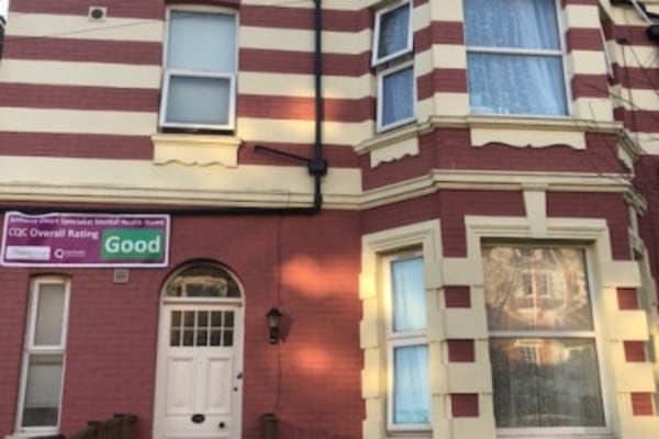 Amherst Court, 39 Amherst Road