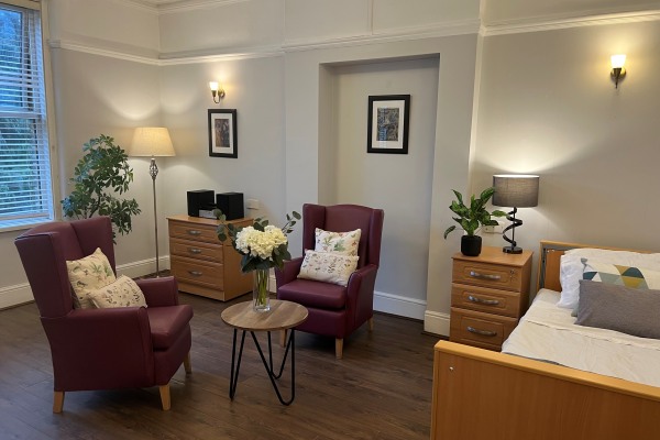 Lakeside Nursing Home SE19 2DR