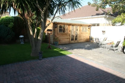 Serenita, Weston-super-Mare