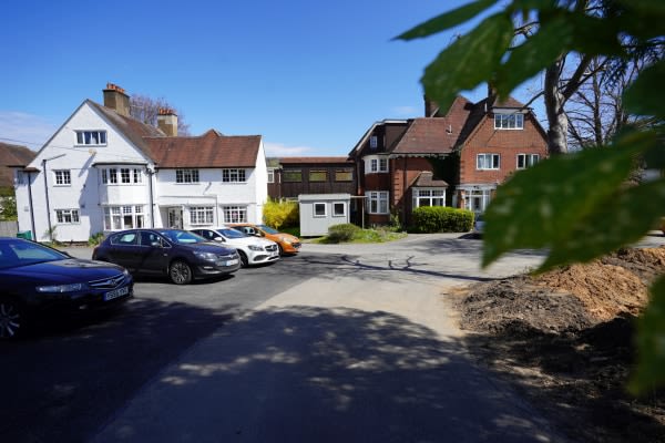 Downsvale Nursing Home, 6/8 Pixham Lane