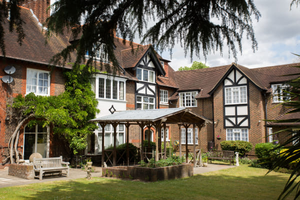 Sutton Lodge Care Home, 87 Oatlands Drive