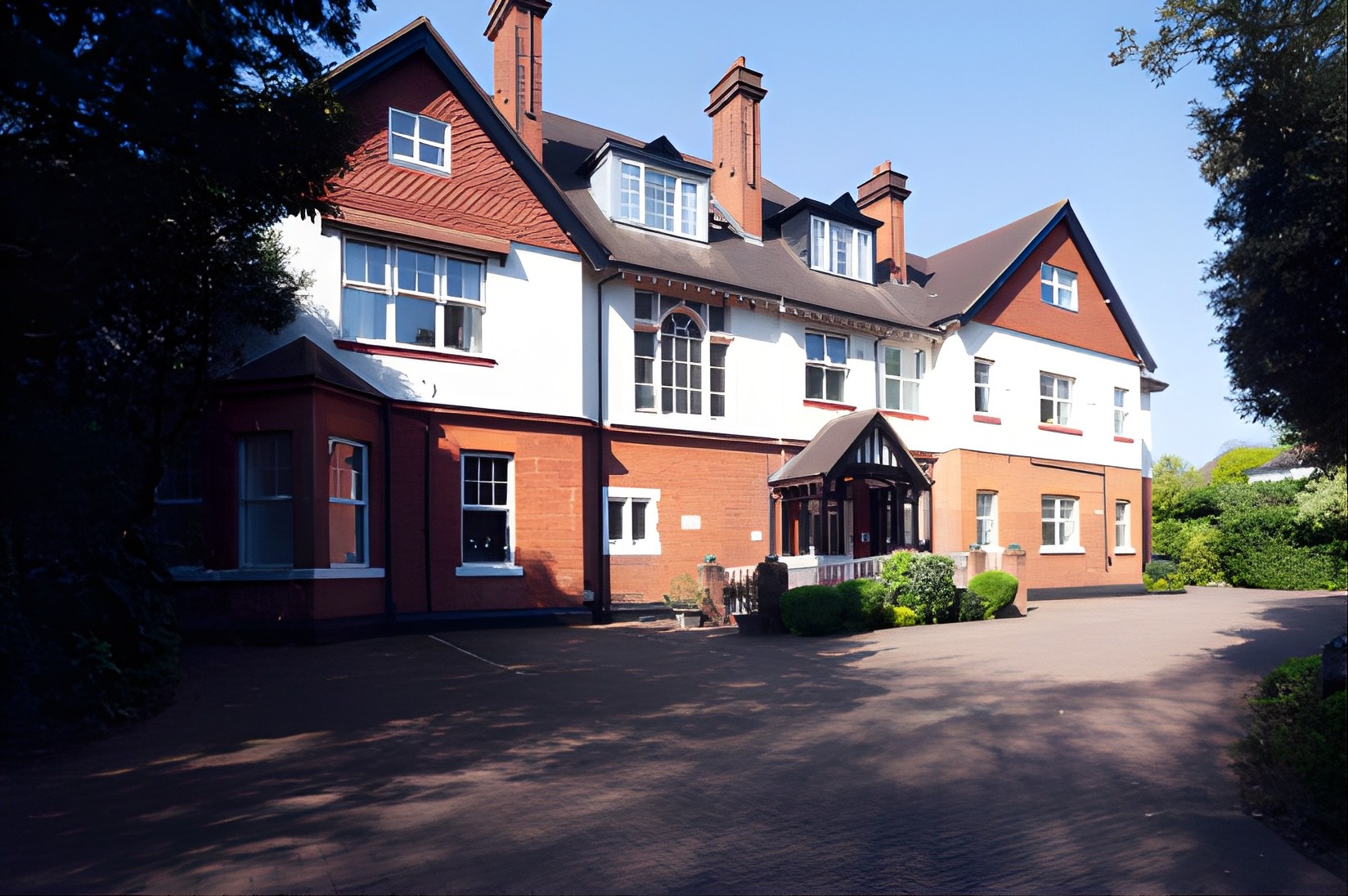 Bourne House, 45 Langley Avenue