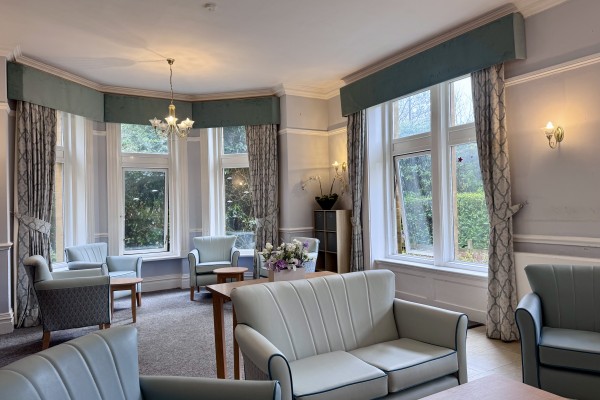 Crest Lodge, Hindhead