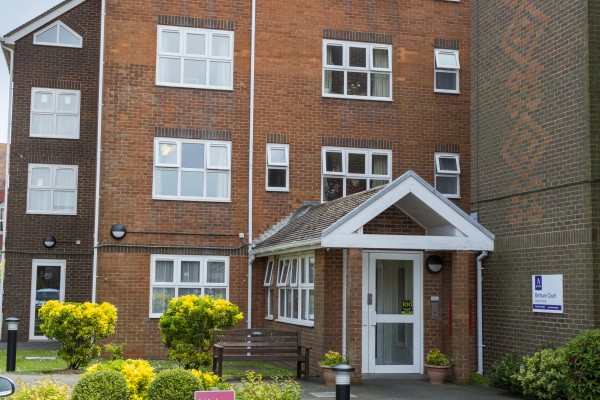 Bethune Court, 30 Boscobel Road
