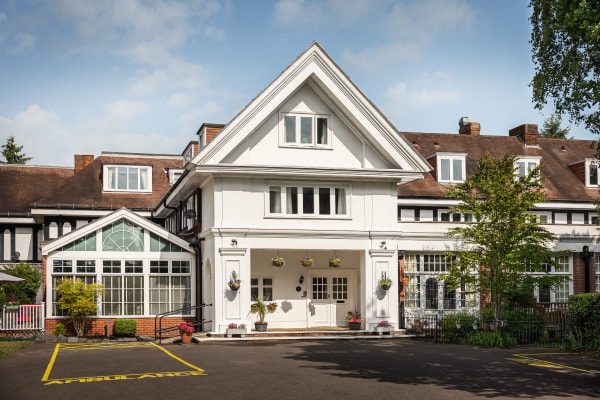 Dormy House, Ridgemount Road