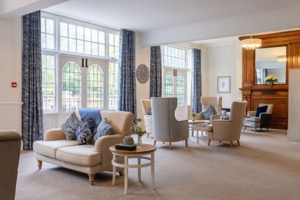 Dormy House SL5 9RL