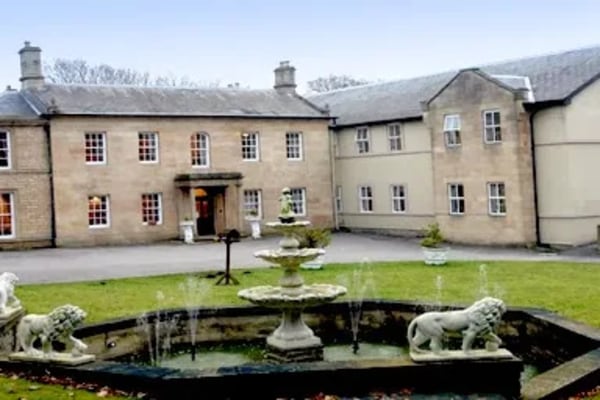 The Lodge, Hayfield Road