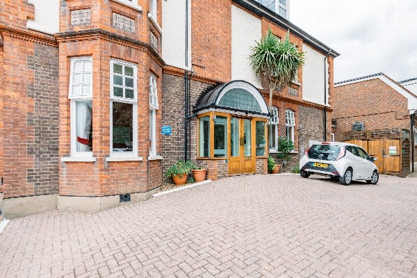 Barchester Wimbledon Beaumont Care Community, 35 Arterberry Road
