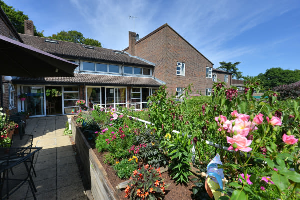 Oakwood Court RH16 4BG