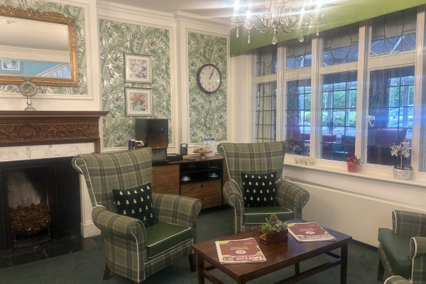 Burnham Lodge SL1 8NU