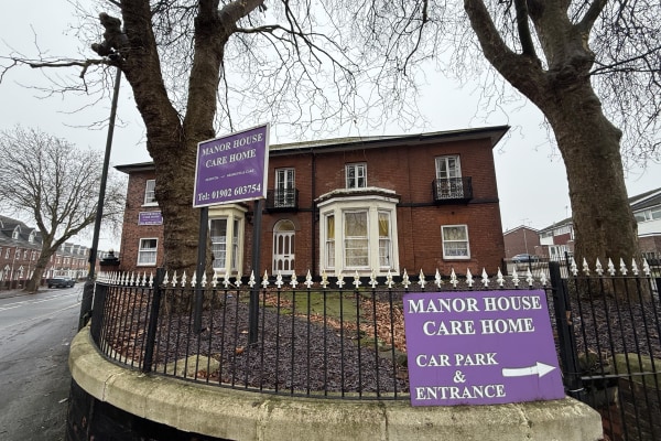 The Manor House, 1 Walsall Road