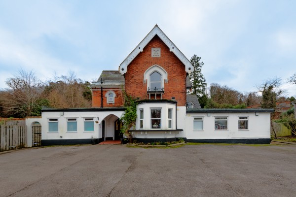 Alpine Care Home, 10 Bradbourne Park Road