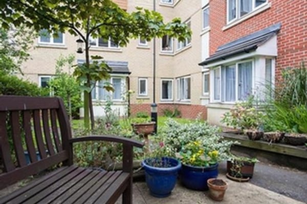 Riverlee Residential and Nursing Home, Franklin Place