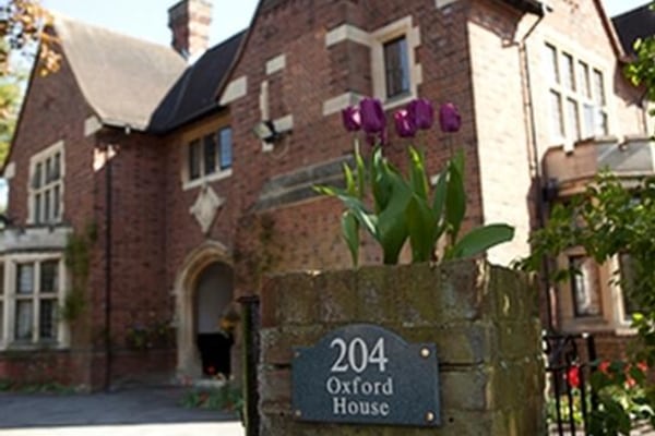 Oxford House Nursing Home, 204 Stoke Road