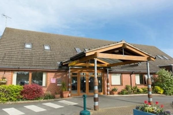 Symonds House, 2 Lavender Fields