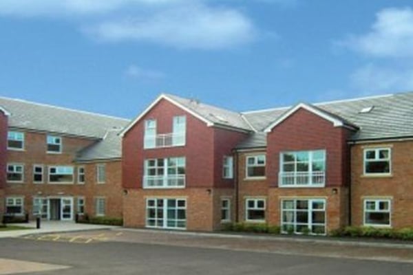 Roebuck Nursing Home, London Road