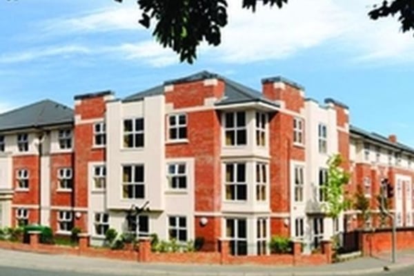 Tunbridge Wells Care Centre, 142 Upper Grosvenor Road