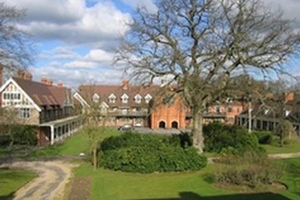 College of St Barnabas, Blackberry Lane