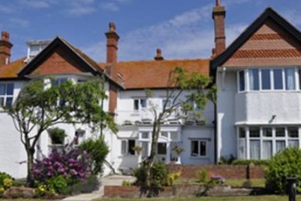 Highbury House, Steyning Road