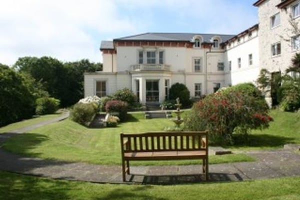 Ponsandane Care Home TR18 3LT