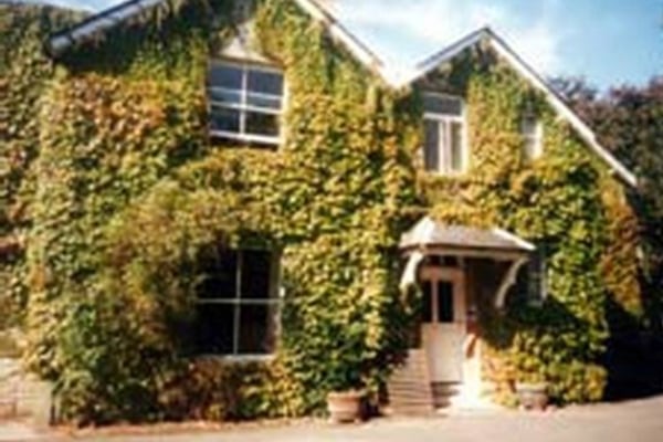 Mavern House Nursing Home, Corsham Road