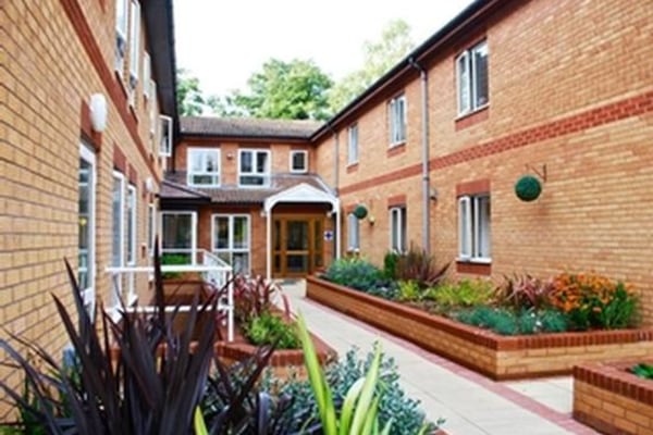 Herons Park Nursing Home & Dementia Unit, Heronswood Road