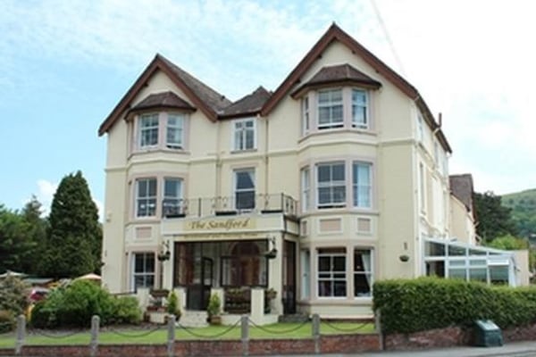 The Sandford Nursing Home, Watling Street South