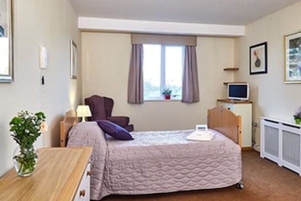 Barchester Tixover House Care Home PE9 3QN