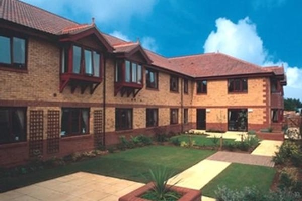 Glenmoor House Care Home - Avery Healthcare NN17 1AD
