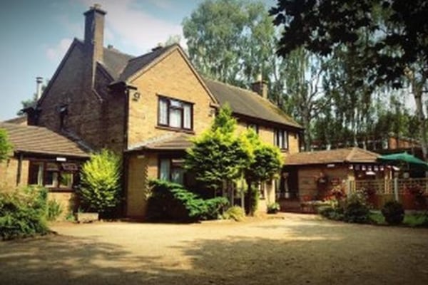 Hawthorne Nursing Home, School Walk