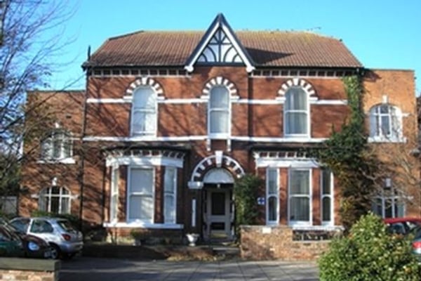 Ash Croft House, 10/12 Elson Road