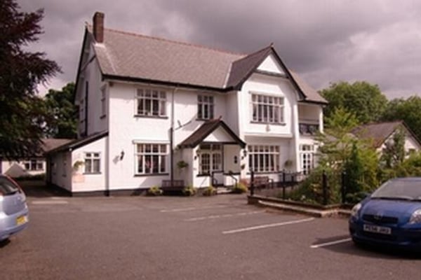 The Spinney Nursing Home, 16 College Road