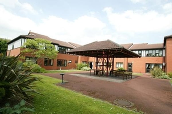 St Luke's Nursing Home, Palacefields Avenue