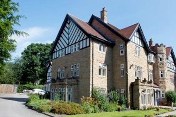 Elmwood Care Home, 3 Wetherby Road