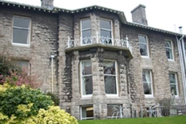 Plas-y-Bryn Nursing Home, 31 Tan-y-Bryn Road