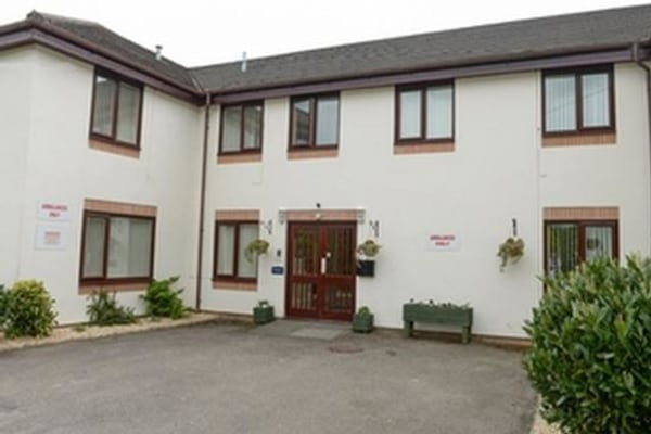 Rowan House, Commercial Street