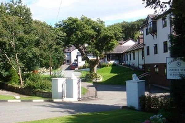 Cerrig-yr-Afon Nursing Home, Caernarfon Road