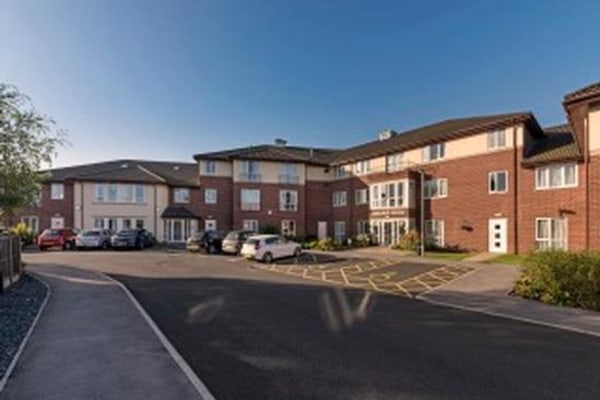 Osborne House, Union Lane