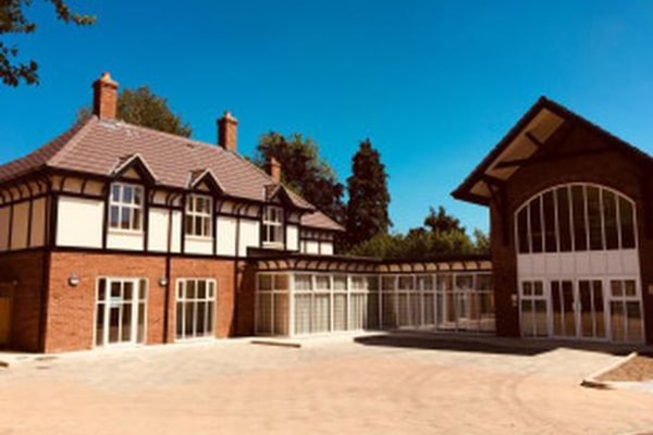High Meadows, High Meadow Close