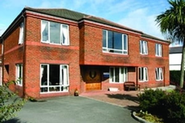 Abbey View Nursing Home 48 Newtownards Road Bangor County Down Bt20 4bp 18 Reviews