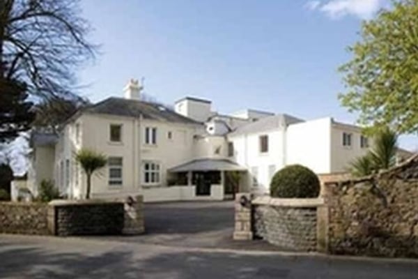Highlands Care Home, La Rue du Froid Vent