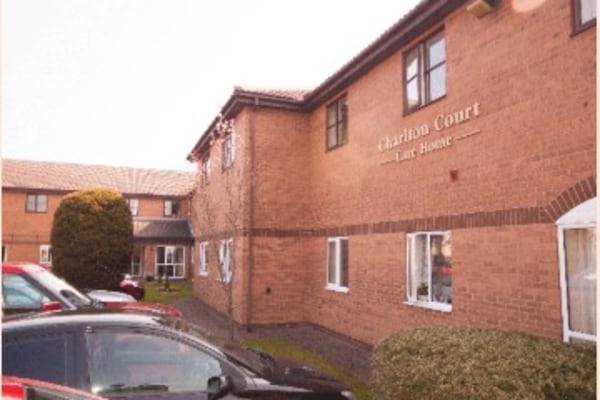 Charlton Court, 477-479 Bradford Road