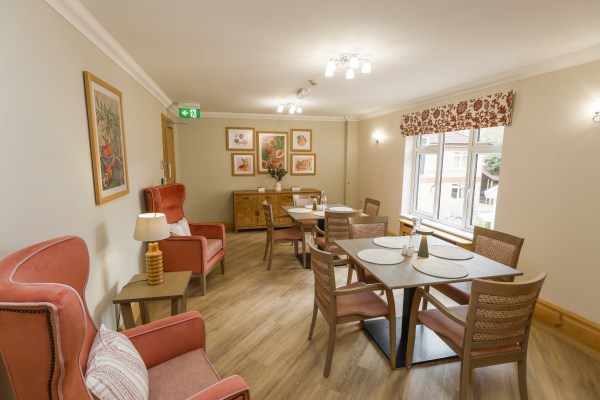 The Radley Care Home WD6 5RG