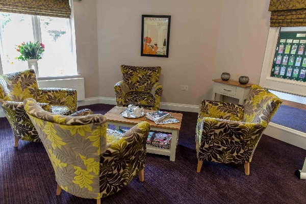 Barchester Newton House Care Home NG31 8AF