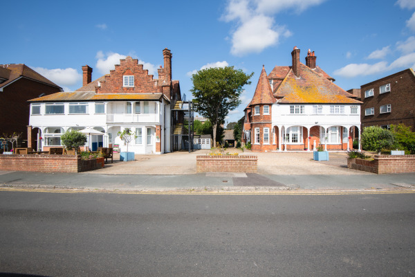 Walmer Care Centre, 8/10 Marine Road