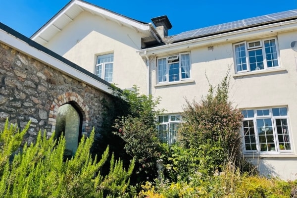 Coppelia House, Court Street