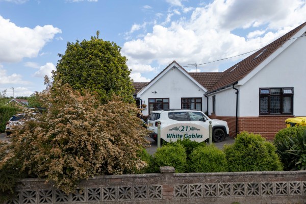 White Gables, 21 Willington Road